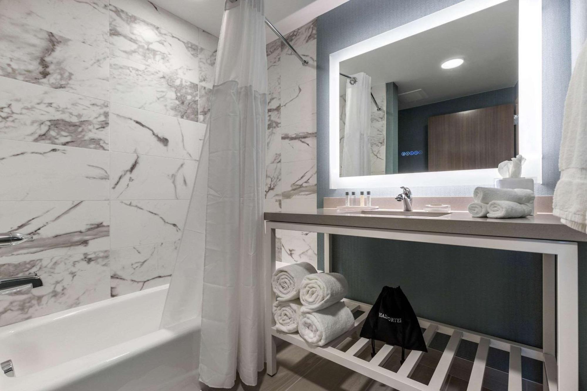 Cambria Hotel West Orange Eksteriør bilde